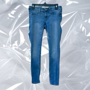 Hollister Women’s Blue Denim Skinny Jeans Size 7R